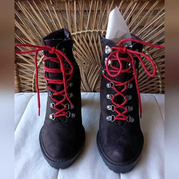 Lucky Brand Stylish Women's Boots with Red Laces_9 - Picture 2 of 9